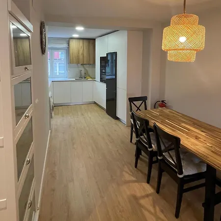 Pisazo A Estrenar En Pleno Centro Apartamento